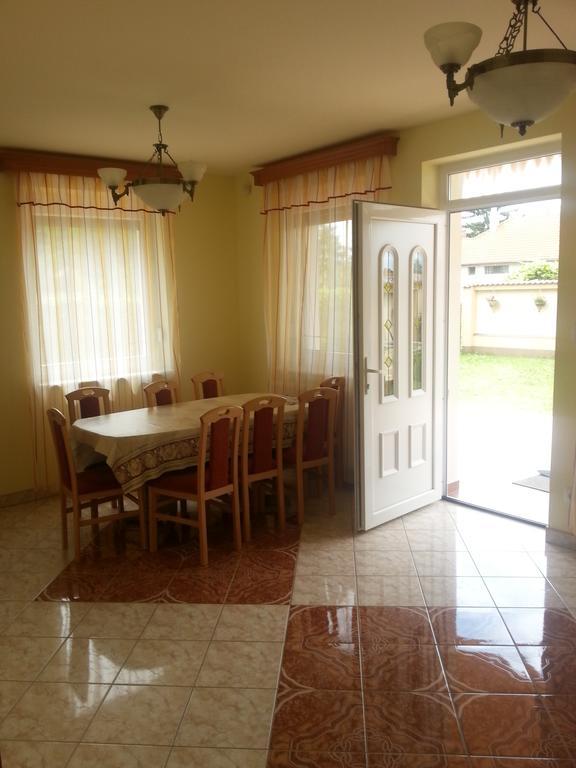 Marinica Apartman Hajdúszoboszló Exterior foto